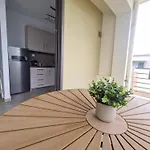 Apartamento Maria's Comfort 300 Metre From The Sea