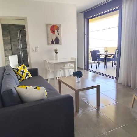 Apartment Maria's Comfort 300 Metre From The Sea *