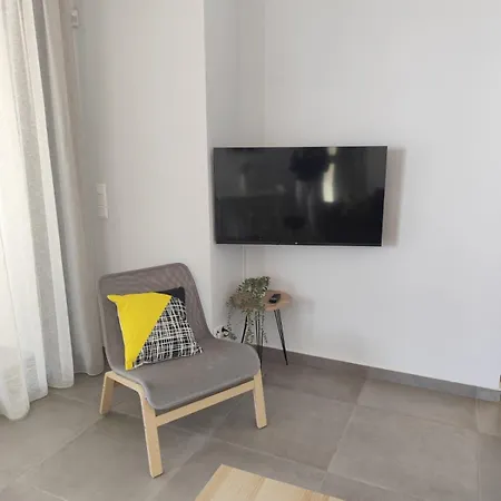Maria's Comfort 300 Metre From The Sea Rethymno (Crete)