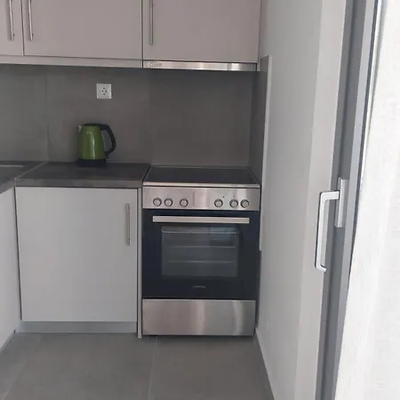 Maria's Comfort 300 Metre From The Sea Apartment *